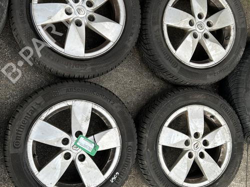 rim-renault-megane-iii-hatchback-bz01_-b3_-2008-33601452 main image