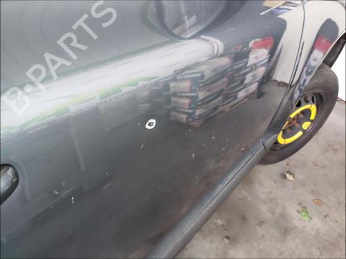 Used Right front door Right front door VW TOUAREG (7LA, 7L6, 7L7) 2.5 R5 TDI (174 hp) 33586521 33586521