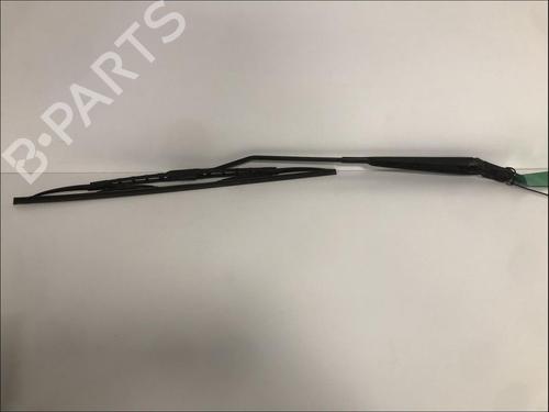 Used Rear windshield wiper arm Rear windshield wiper arm RENAULT KANGOO Express (FW0/1_) [2008-2026] 33581818 33581818