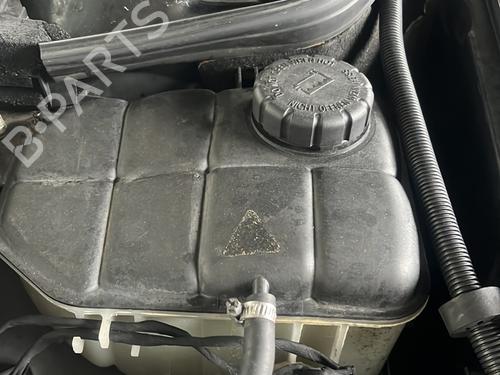 Used Expansion tank Expansion tank MERCEDES-BENZ CLK (C209) CLK 320 CDI (209.320) (224 hp) 36581786 36581786