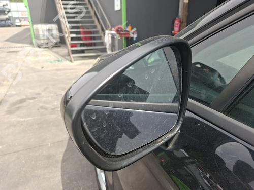 left-mirror-citroen-c5-iii-rd_-2008-2009-2010-2011-2012-2013-2014-2015-2016-2017-37188085 main image