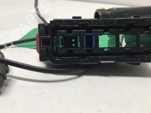 Used Seat buckle Seat buckle OPEL CORSA D (S07) 1.3 CDTI (L08, L68) (75 hp) 33603795 33603795