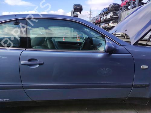 Used Right front door Right front door MERCEDES-BENZ CLK (C208) CLK 200 (208.335) (136 hp) 33594626 33594626