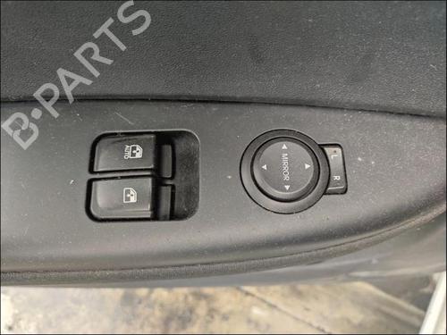 Used Left front window switch Left front window switch HYUNDAI i20 I (PB, PBT) 1.2 (86 hp) 35907278 35907278