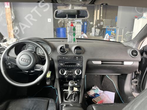 Used Dashboard Dashboard AUDI A3 (8P1) 1.9 TDI (105 hp) 34569810 34569810