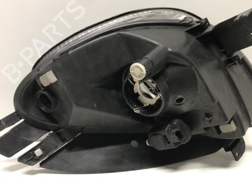 Used Right headlight Right headlight 33588832 33588832