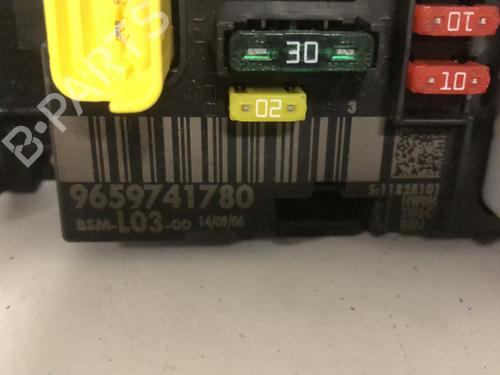 Used Fuse box Fuse box CITROËN C3 I (FC_, FN_) [2002-2013] 33597986 33597986