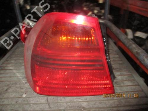 Used Left taillight Left taillight BMW 3 (E90) 318 d (122 hp) 33572215 33572215