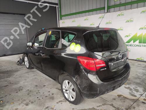 Fuse box OPEL MERIVA B MPV (S10) 1.7 CDTI (75) | BP33597739E1 - Image 3