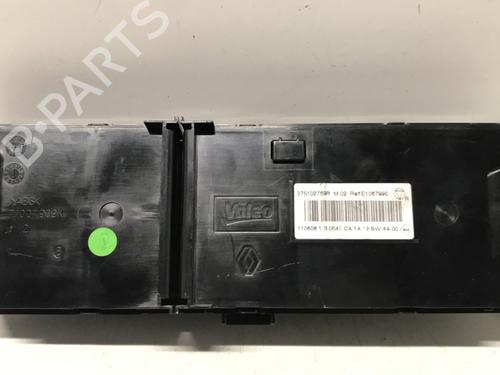 Used Climate control Climate control RENAULT SCÉNIC III (JZ0/1_) 1.5 dCi (110 hp) 33603899 33603899