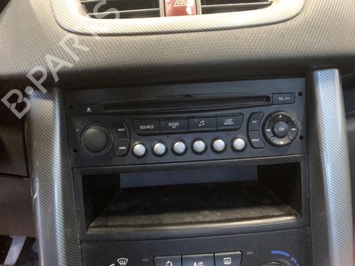 Used Radio Radio 36579823 36579823