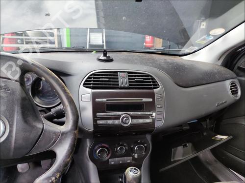 Instrumentbræt Instrumentbræt FIAT BRAVO II (198_) 1.6 D Multijet (198AXH1B) (105 hp) 33582176 33582176
