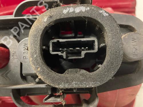 Used Right taillight Right taillight 39256826 39256826