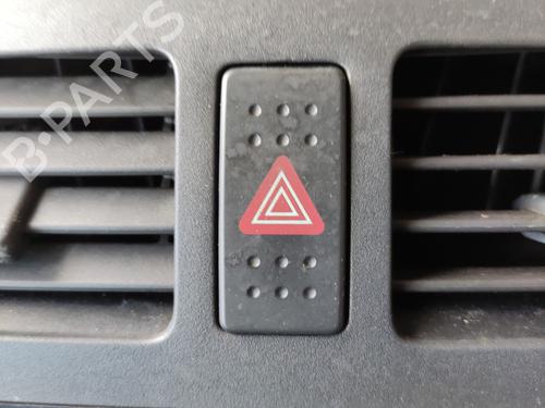 Used Warning switch Warning switch SUZUKI SWIFT III (MZ, EZ) 1.3 DDiS (RS413D) (69 hp) 36576565 36576565