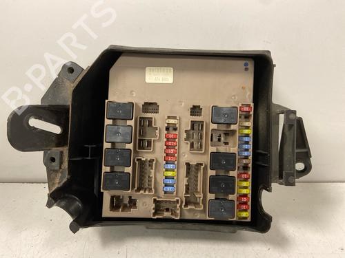 Used Fuse box Fuse box 39256037 39256037