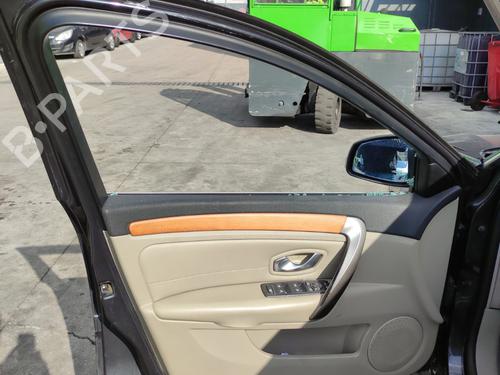 Used Front left window mechanism Front left window mechanism RENAULT LAGUNA III (BT0/1) 2.0 dCi (BT01, BT08, BT09, BT0E, BT0K, BT12, BT1C, BT1D,... (150 hp) 35911278 35911278