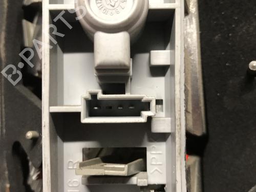 Used Right tailgate light Right tailgate light SAAB 9-5 (YS3E) 2.2 TiD (120 hp) 33598715 33598715