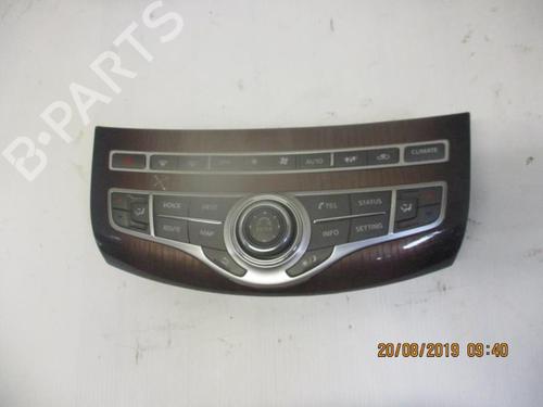 Used Climate control Climate control INFINITI M (Y51) 35h (364 hp) 33572004 33572004