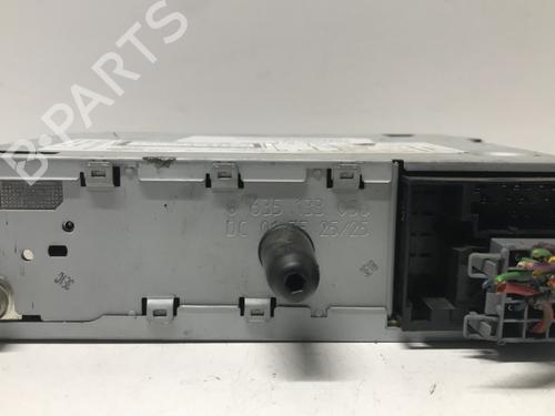 Used Radio Radio FIAT 500 (312_) 1.2 (312AXA1A) (69 hp) 33599873 33599873