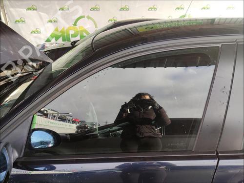 front-left-door-window-bmw-3-e90-2004-2005-2006-2007-2008-2009-2010-2011-2012-35907570 main image