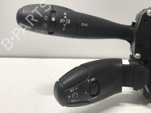 Used Steering column stalk Steering column stalk CITROËN C5 II (RC_) 2.0 HDi (RCRHRH) (136 hp) 33600984 33600984