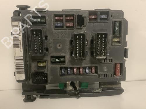 Used Fuse box Fuse box CITROËN C3 I (FC_, FN_) [2002-2013] 33593222 33593222