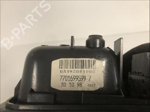 Used Left front window switch Left front window switch RENAULT LAGUNA I (B56_, 556_) 2.2 dT (B569) (113 hp) 33581800 33581800