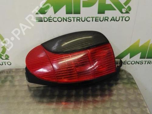Used Right taillight Right taillight PEUGEOT 306 Break (7E, N3, N5) 1.9 TD (90 hp) 33572183 33572183