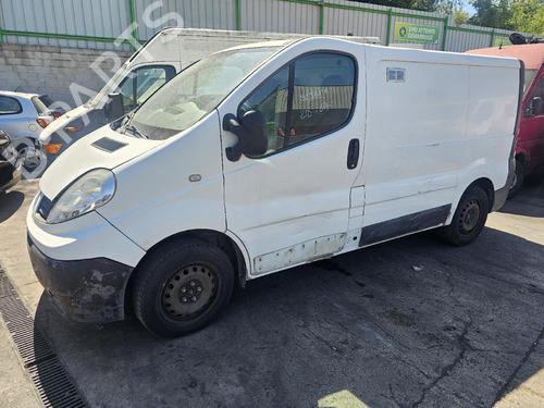 Left headlight RENAULT TRAFIC II Van (FL) 2.0 dCi 90 (FL0H, FL00, FL01, FL0M, FL0P, FL0S) | BP38427390C28  - Image 5