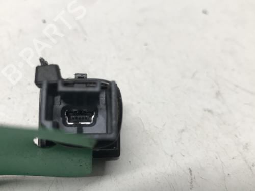 elektronisk-modul-nissan-nv200-van-2010-37752747 main image