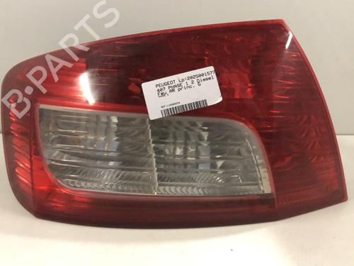 Used Left taillight Left taillight PEUGEOT 407 (6D_) 2.0 HDi 135 (6DRHRH, 6DRHRE, 6DRHRG, 6DRHRJ) (136 hp) 33596521 33596521