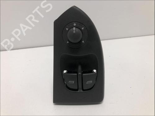 Used Left front window switch Left front window switch CITROËN JUMPER I Van (244) 2.8 HDi (128 hp) 33591190 33591190