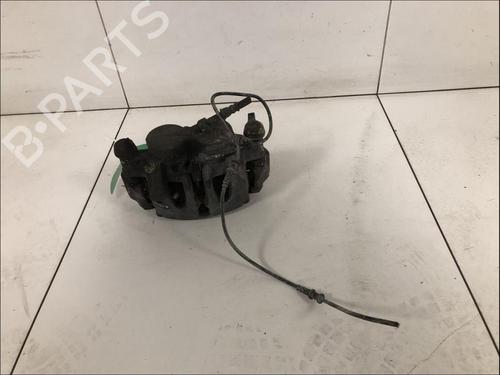 Used Right front brake caliper Right front brake caliper 33585957 33585957