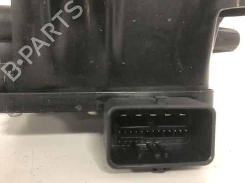 Used Electric handbrake Electric handbrake PEUGEOT 3008 I MPV (0U_) 1.6 THP (156 hp) 33595425 33595425