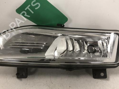 right-front-fog-light-nissan-micra-v-k14-2016-33990283 main image