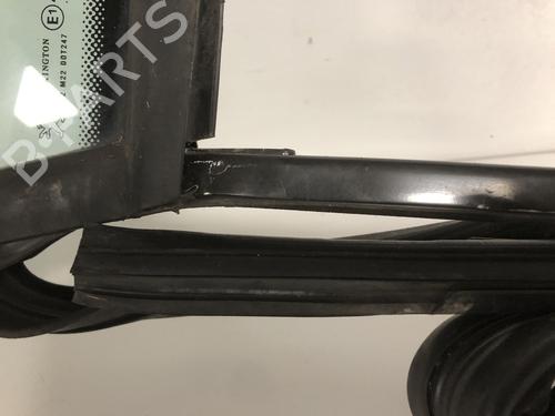 Used Front right quarter glass Front right quarter glass 36371691 36371691