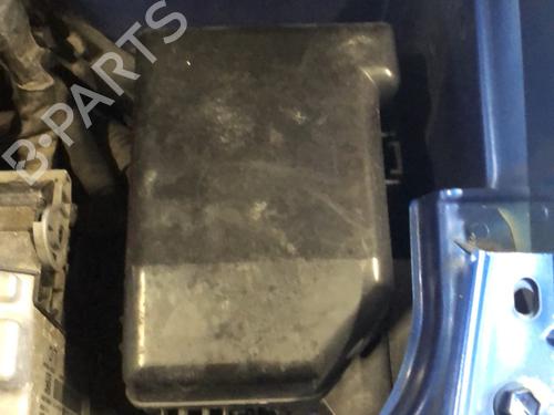 Used Fuse box Fuse box 36578640 36578640
