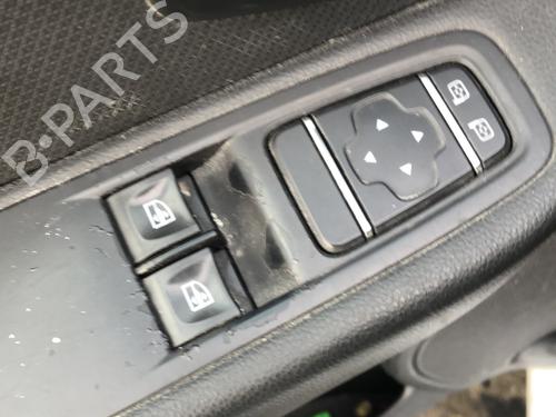 Used Left front window switch Left front window switch RENAULT CLIO IV (BH_) 1.5 dCi 75 (75 hp) 36579917 36579917