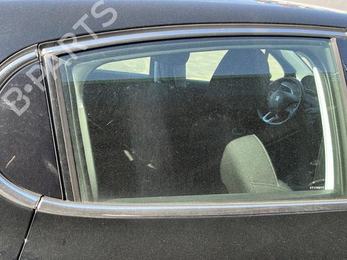 Used Rear right door window Rear right door window PEUGEOT 208 I (CA_, CC_) 1.2 THP 110 (110 hp) 33653300 33653300