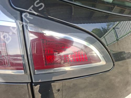 left-tailgate-light-renault-scenic-iii-jz01_-2008-2009-2010-2011-2012-2013-2014-2015-2016-34204479 main image