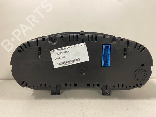 Instrument cluster VW GOLF VI (5K1) | BP36371704C47 - Image 2