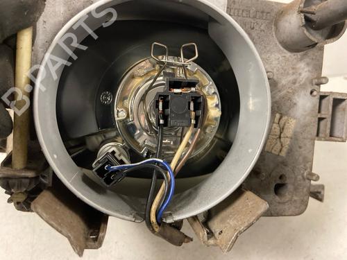 Used Right headlight Right headlight 39256575 39256575