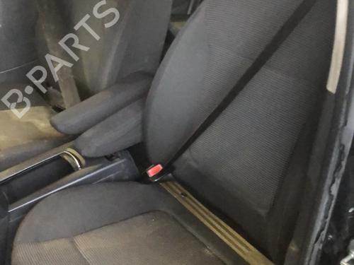 Used Left front seat Left front seat PEUGEOT 5008 (0U_, 0E_) 1.6 HDi (110 hp) 33599980 33599980