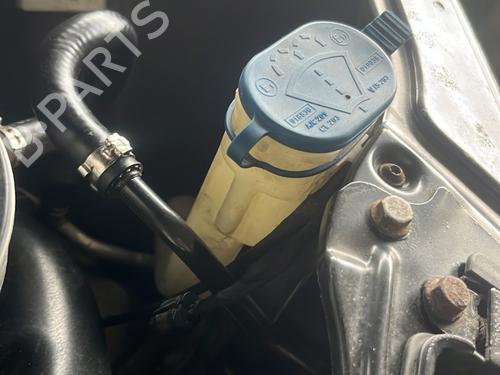 Used Windscreen washer tank Windscreen washer tank MERCEDES-BENZ CLK (C209) CLK 320 CDI (209.320) (224 hp) 36581785 36581785