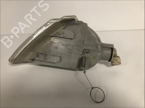 Used Right front indicator Right front indicator RENAULT LAGUNA I (B56_, 556_) 1.8 (94 hp) 33583040 33583040