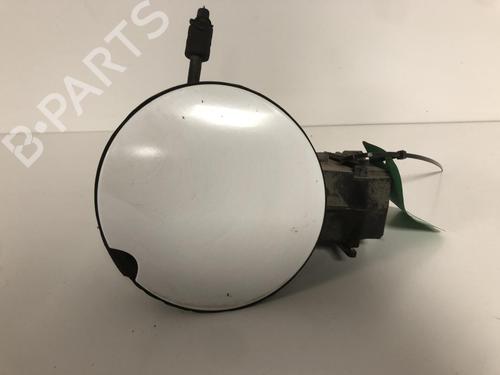 fuel-flap-renault-clio-iv-bh_-2012-2013-2014-2015-2016-2017-2018-2019-2020-2021-37450652 main image