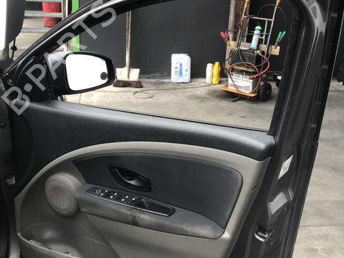 Used Front right window mechanism Front right window mechanism RENAULT FLUENCE (L3_) 1.5 dCi (L30A) (86 hp) 33708625 33708625