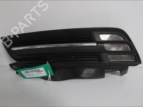Grelha Grelha NISSAN MICRA III (K12) 1.5 dCi (65 hp) 35906355 35906355