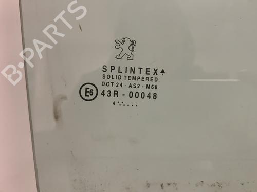 front-right-door-window-peugeot-1007-km_-2005-33588567 main image