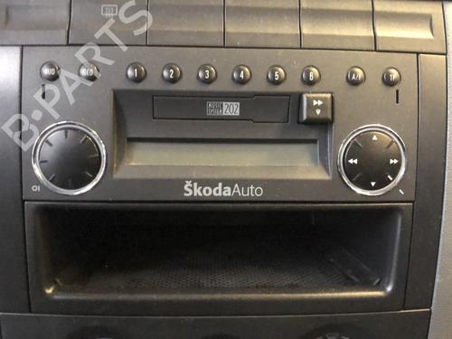 Used Radio Radio 36579310 36579310